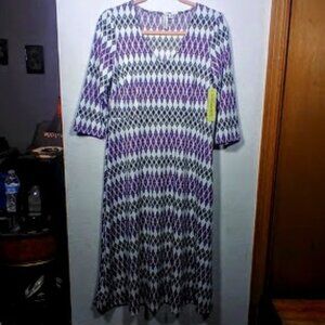 NWT Tacera Chevron Design Midi length Dress Multicolor Size Small